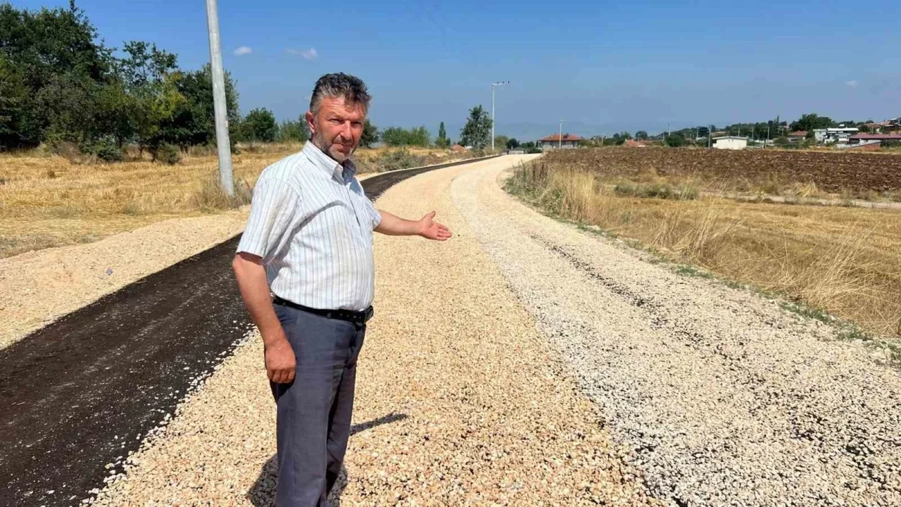 Bursa Büyükşehir'den İnegöl'de 10 kilometrelik yol hamlesi