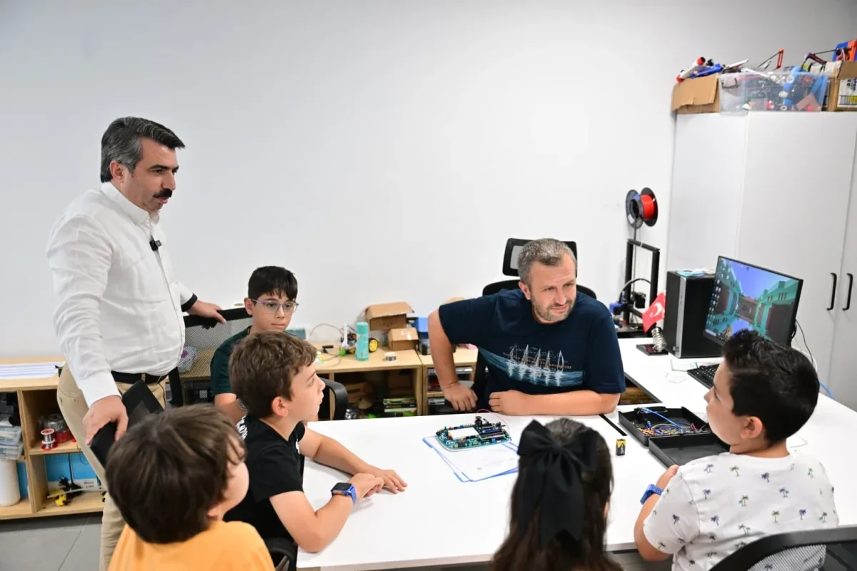 Yıldırım'da Molla Yegan Yaz Okulu'nda 569 öğrenci eğitimde