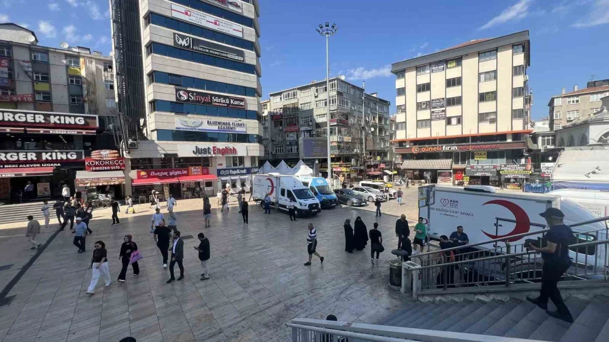 Kızılay'ın Şirinevler Meydanı'ndaki kan bağışı talebine İBB'den ret