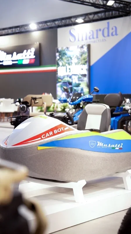 Musatti, denizde kullanılabilen motosiklet Carbot'u geliştiriyor