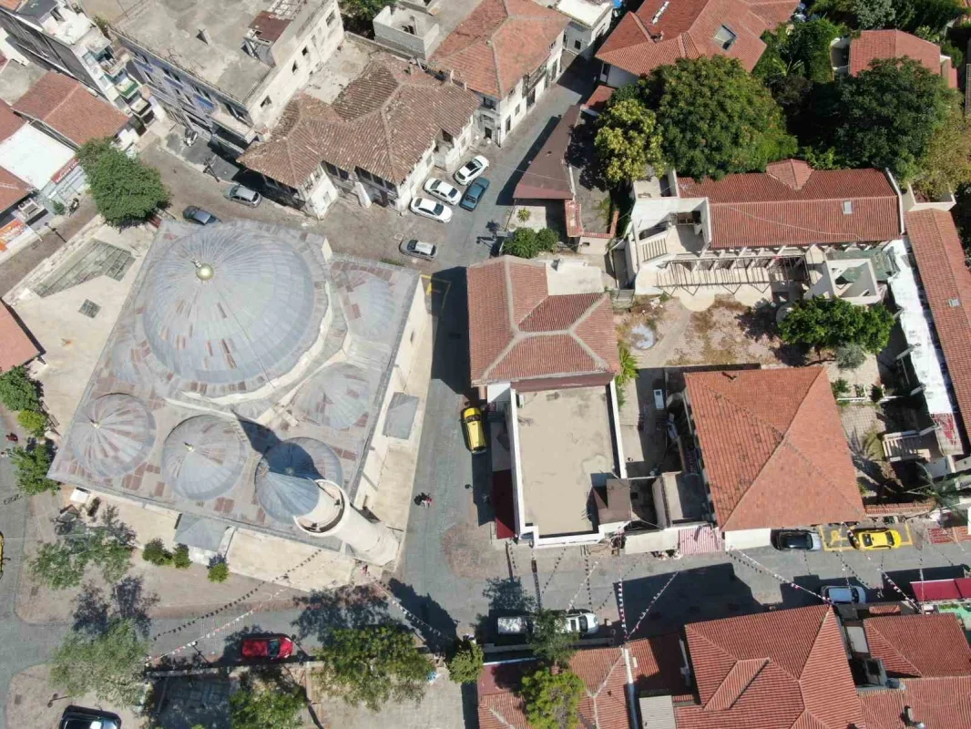 Kaleiçi'nde akşam nüfus 100 katına çıkıyor