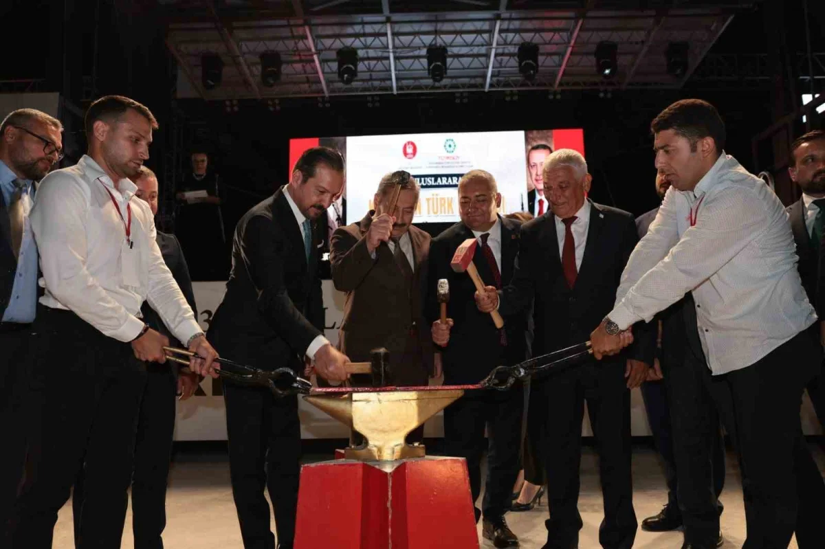 Kürşad Zorlu: Mekke Savunma Anlaşması Türk dünyasını güçlendiriyor