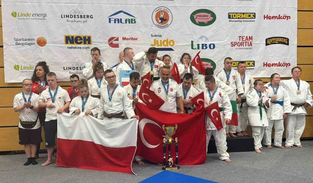 Özel Sporcular Down Judo Milli Takımı dünya şampiyonu oldu