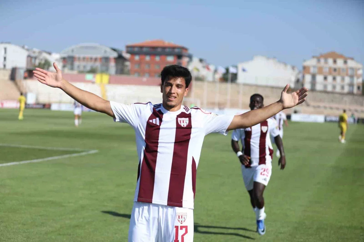 Bandırmaspor, İstanbulspor'u 3-0 mağlup etti
