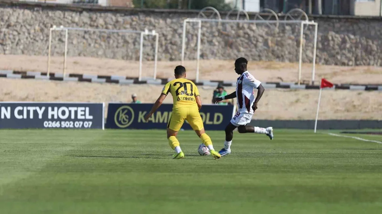 Bandırmaspor, İstanbulspor'u 3-0 mağlup etti