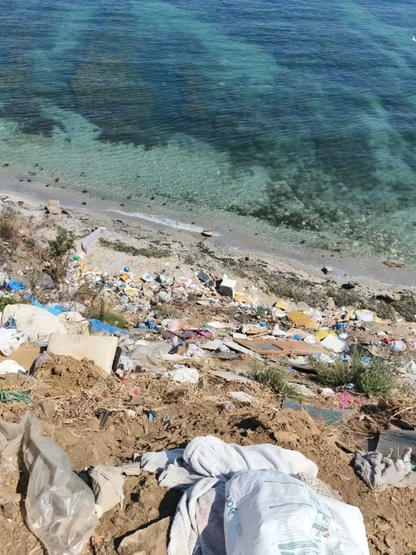 Kapıdağ Yarımadası'nda çöp manzaraları tepki çekiyor