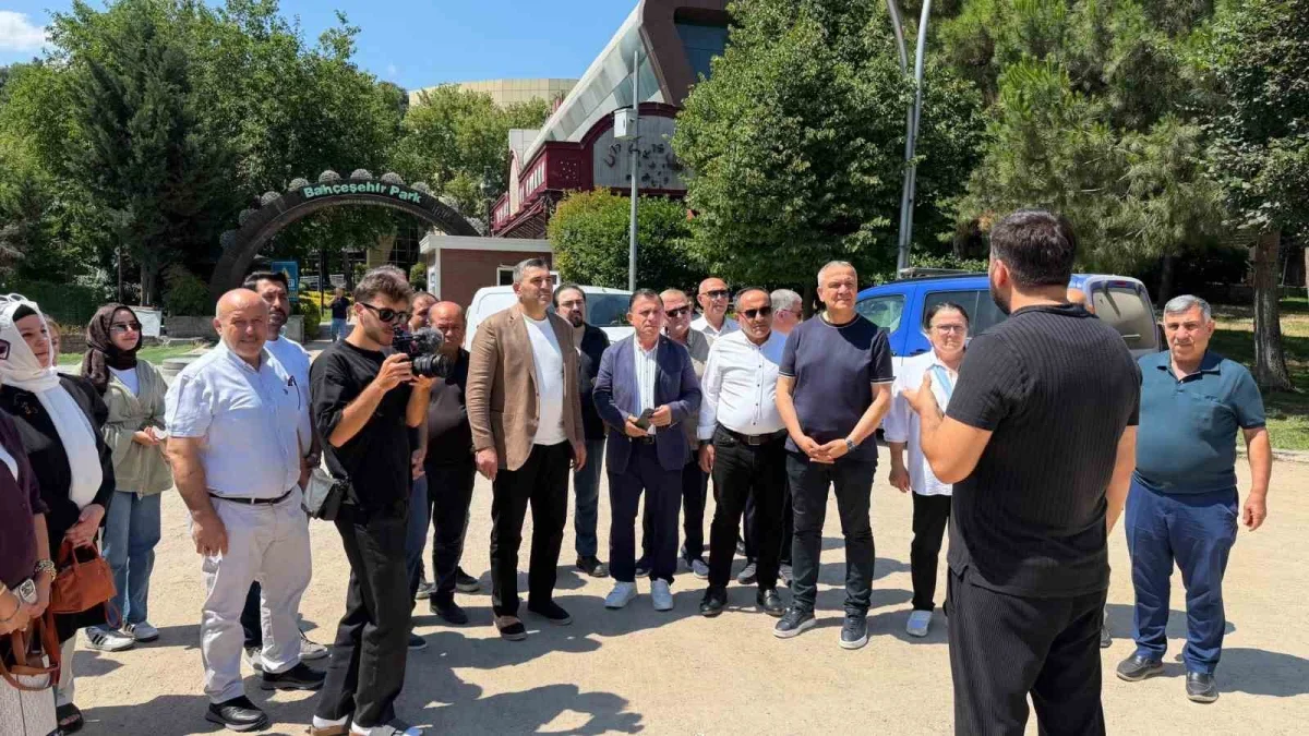 AK Belediyeciliği Yerinde Gör programı Başakşehir'de başladı