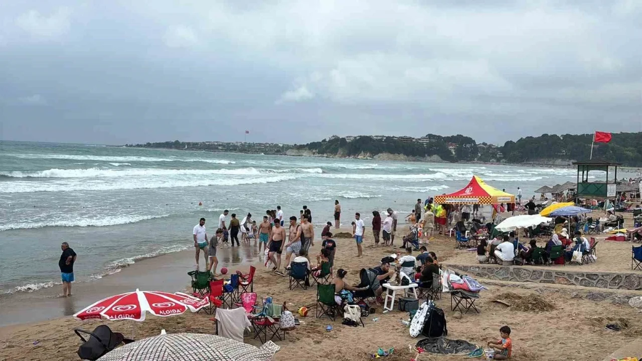 Kandıra'da ablasını kurtarmak isteyen 19 yaşındaki genç öldü