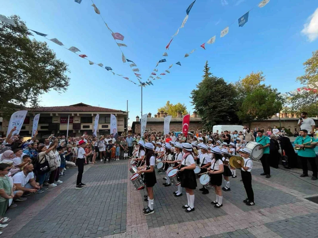 Bursa'da fetih coşkusu mehter konserleriyle sürüyor