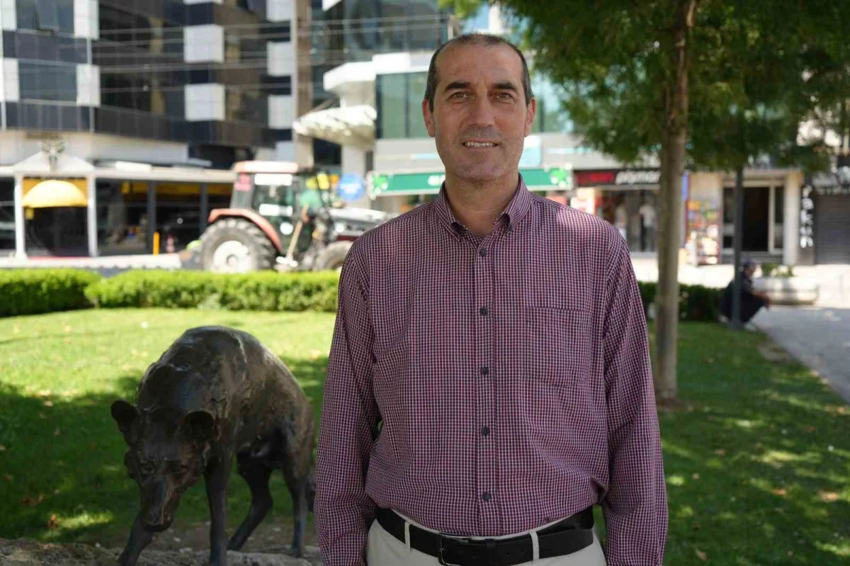 Mancs'ın İzmit'teki anıtı Türk-Macar dostluğunu yaşatıyor