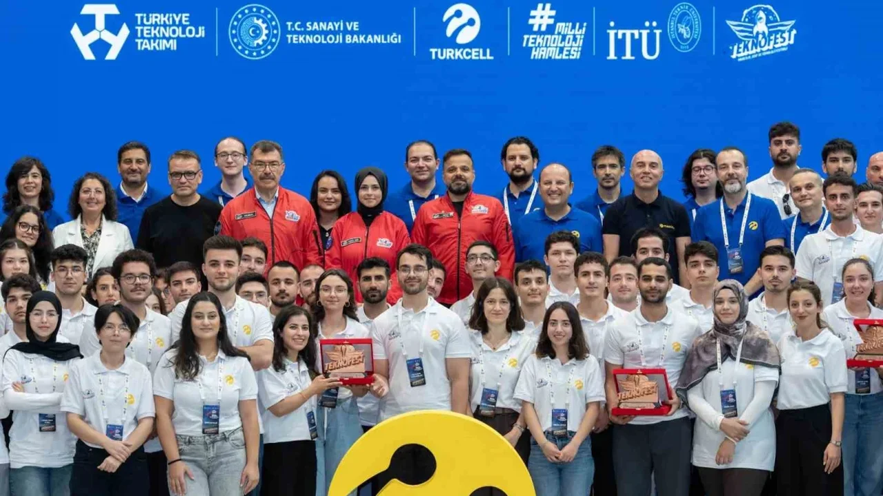 Turkcell'in 5G ve yapay zekâ yarışmasında final heyecanı