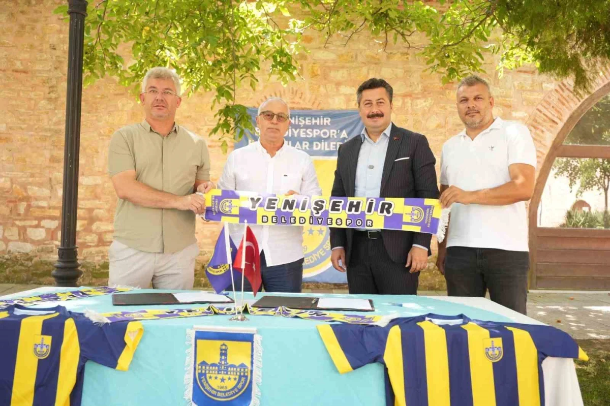 Yenişehir Belediyespor, Sait Ulvi Özdemir ile anlaştı