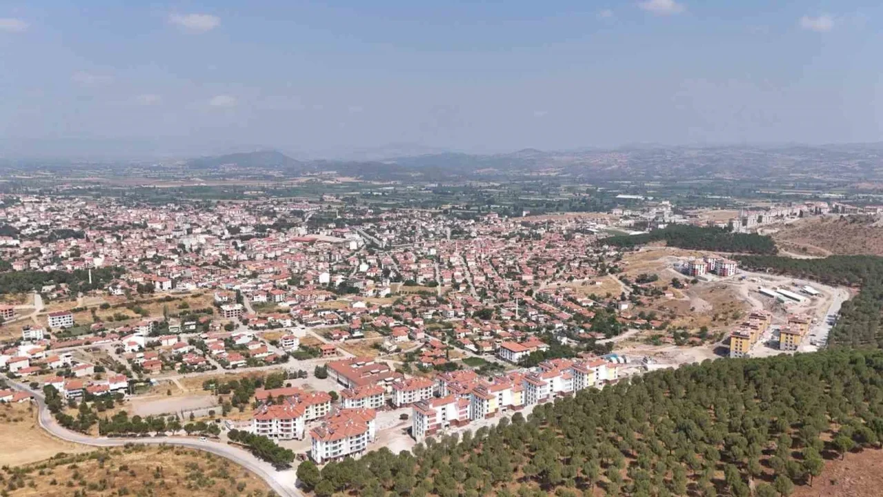 Sındırgı depreminin üzerinden 1 yıl geçti, 1.181 yapı tamamlanıyor