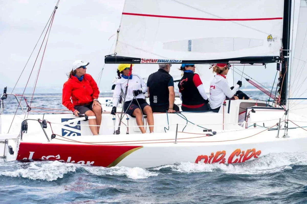 TAYK-Eker Olympos Regatta'da J70 etabı tamamlandı