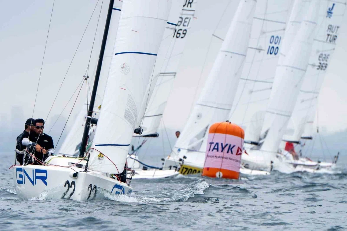 TAYK-Eker Olympos Regatta'da J70 etabı tamamlandı