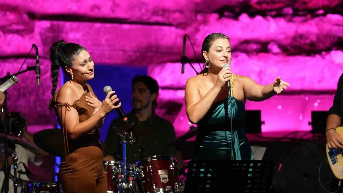Uluslararası Bursa Festivali'nde İznik'te müzik ve tarih buluştu