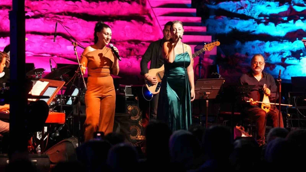 Uluslararası Bursa Festivali'nde İznik'te müzik ve tarih buluştu