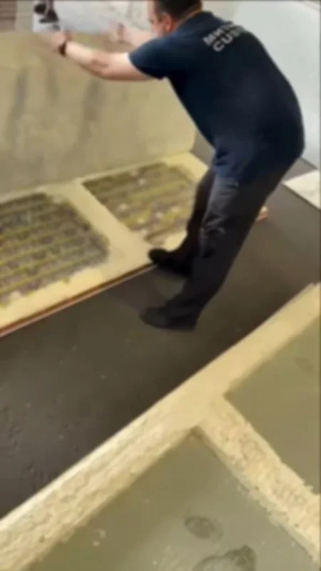 Hamzabeyli'den çıkan tırda 1 milyon 140 bin kaçak sigara yakalandı