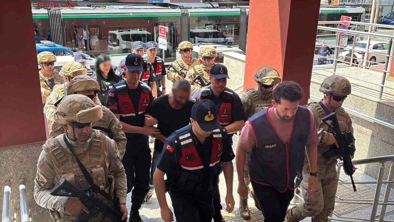 Kocaeli'de firari şüpheli Yunanistan'a kaçarken tutuklandı