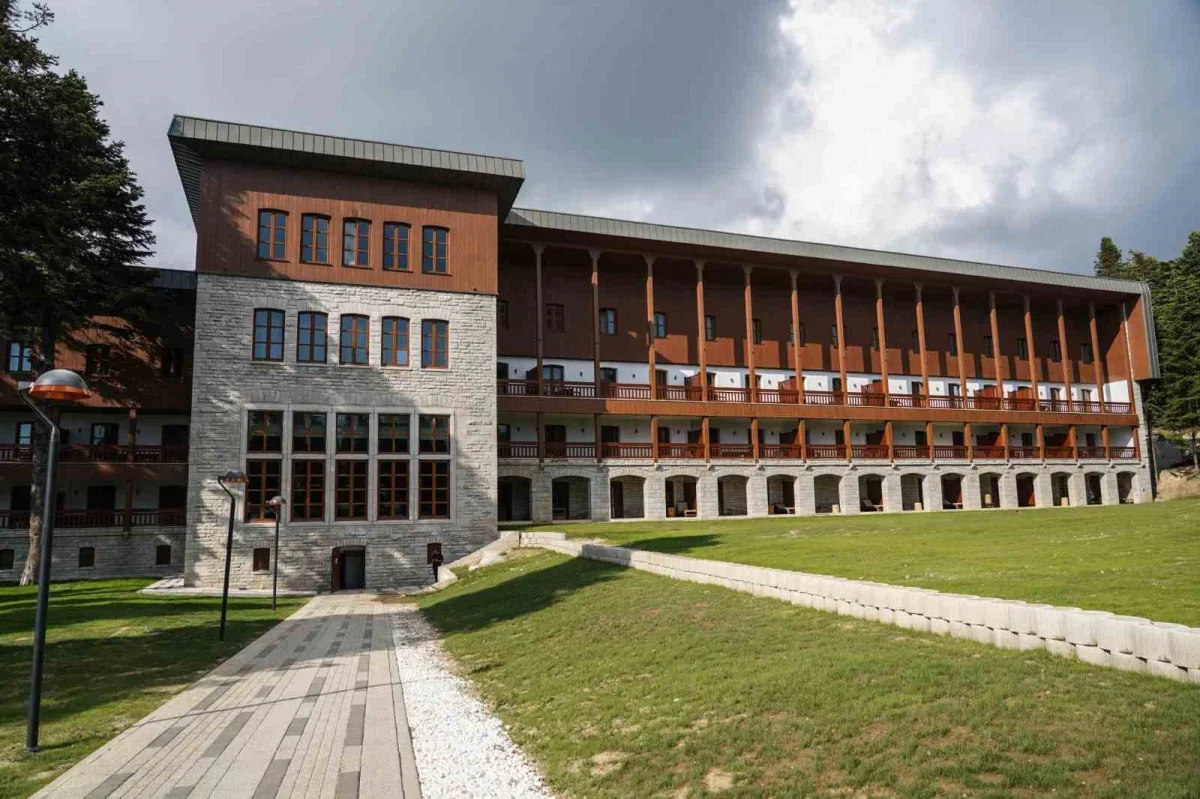 Uludağ Kirazlıyayla Sanatoryumu Bursa Business School oldu