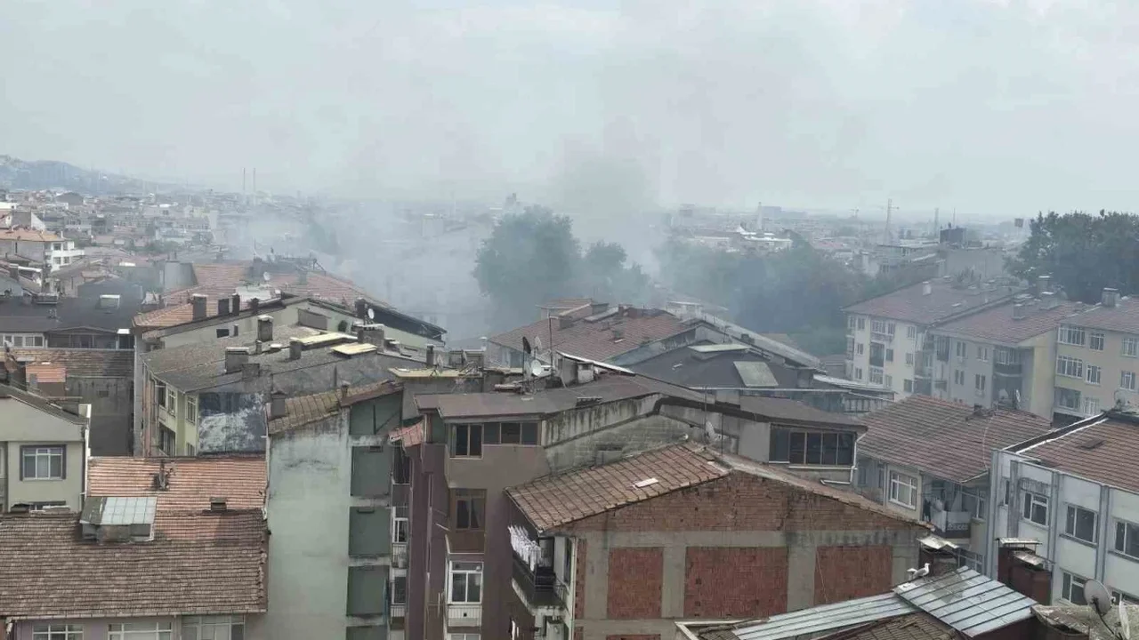 İzmit'te tadilat sırasında çıkan yangın kısa sürede söndürüldü