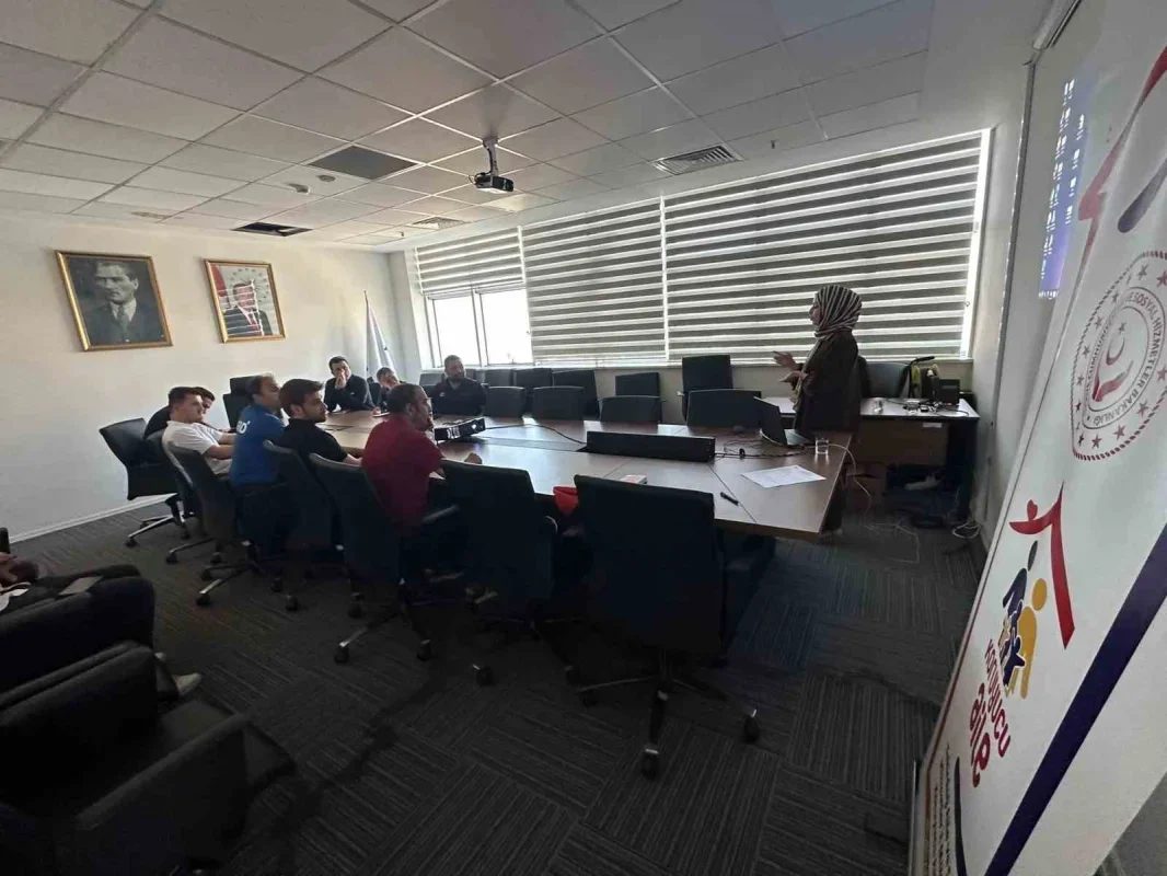 Tekirdağ'da Koruyucu Aile Hizmet Modeli tanıtıldı