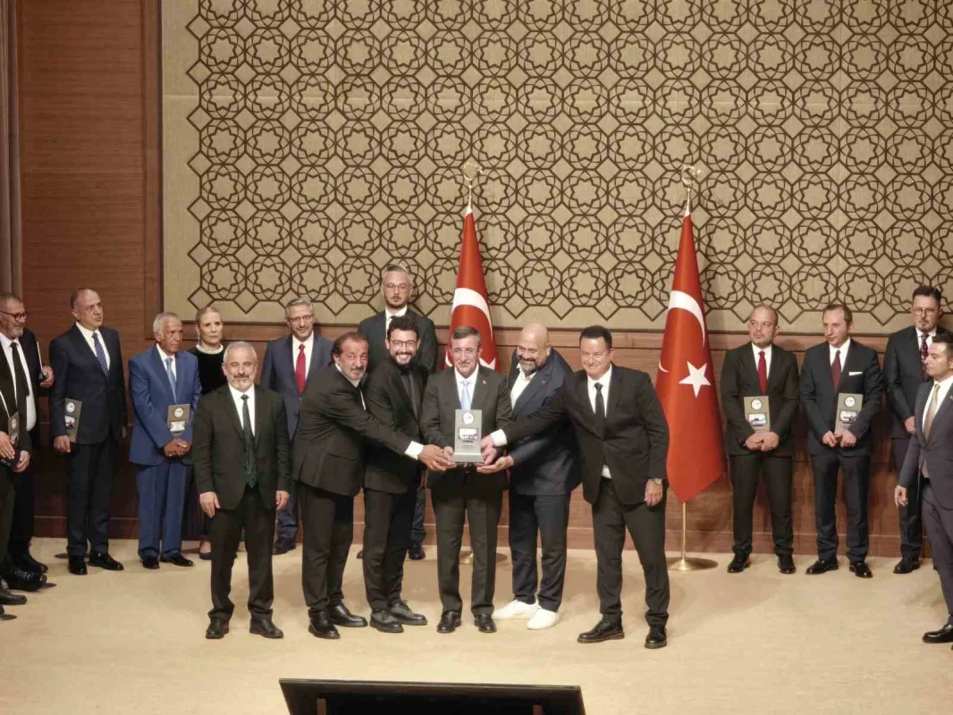 Cevdet Yılmaz: Soyadımız Türkiye Cumhuriyeti'dir