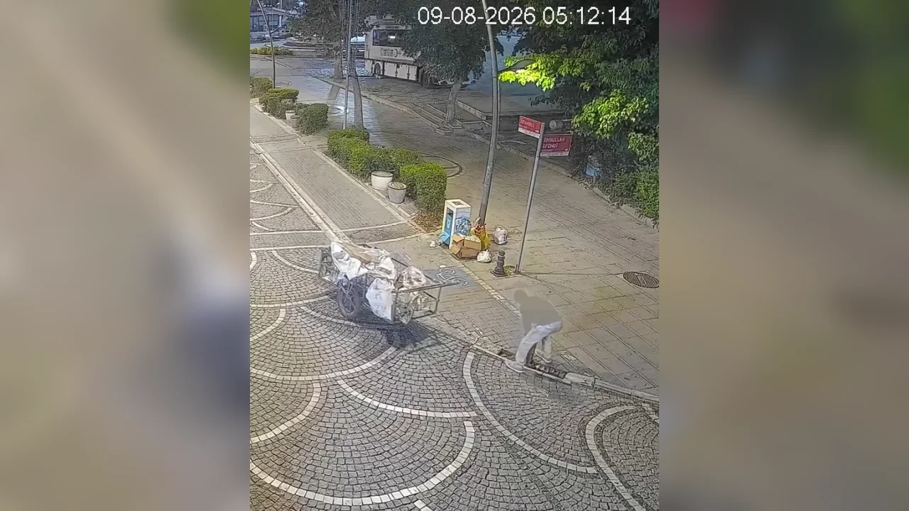 Lüleburgaz'da mazgal hırsızlığı kameraya yansıdı