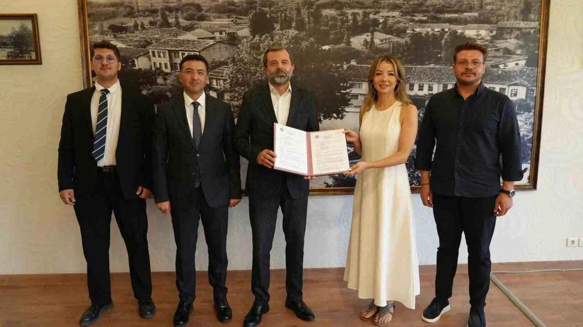 Gürsu'da üniversiteli gençlere mesleki deneyim fırsatı