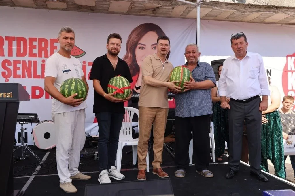 Kurtdere'de 3. Geleneksel Karpuz Şenliği coşkuyla kutlandı