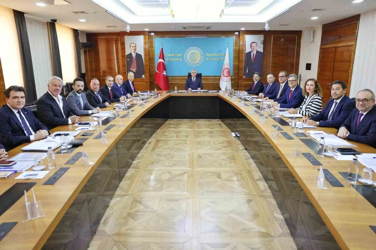 Hizmet ihracatında 122,6 milyar dolarlık tarihi rekor
