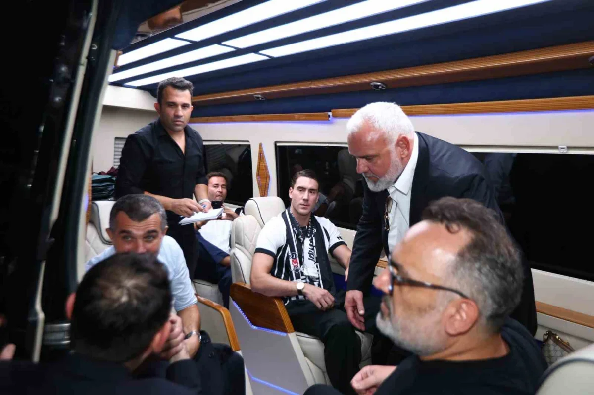 Beşiktaş'ın anlaştığı Dusan Vlahovic İstanbul'a geldi