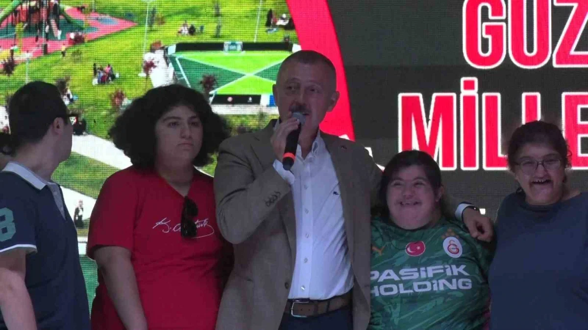 Başiskele'de 63 bin metrekarelik Güzel İşler Millet Bahçesi açıldı