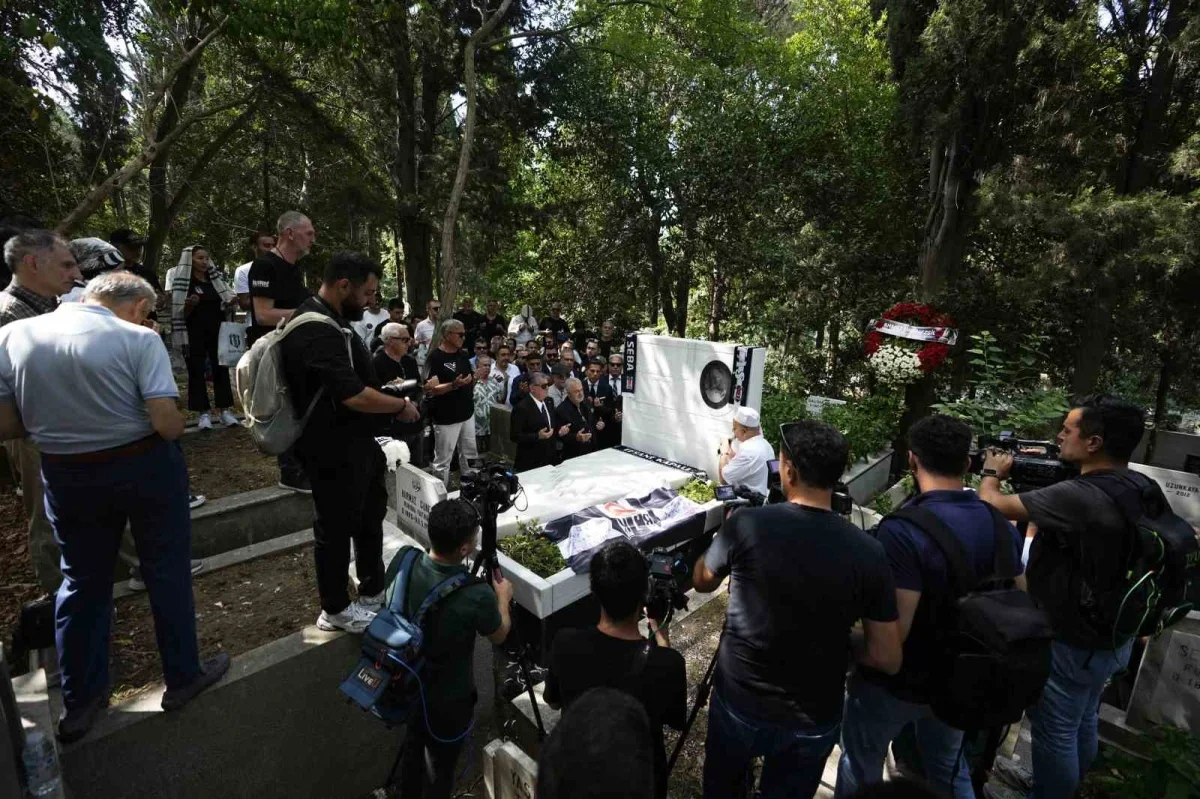 Süleyman Seba, vefatının 12. yılında Feriköy'de anıldı
