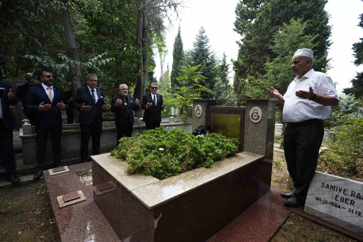 Süleyman Seba, vefatının 12. yılında Feriköy'de anıldı