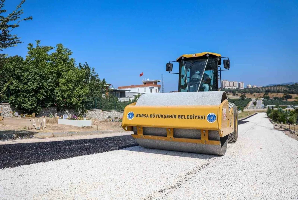 Bursa'da mezarlık yolları yenileniyor: Hamitler'de çalışma
