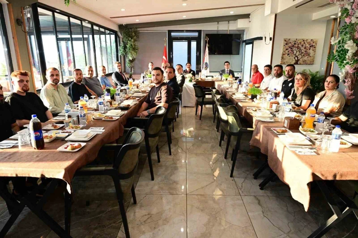 Bursaspor yönetimi ve taraftarı Bursa Emniyetiyle buluştu