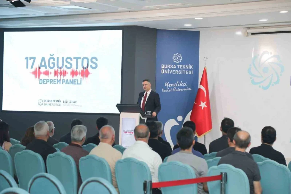 BTÜ'de deprem paneli: Güvenli yapı ve zemin vurgusu