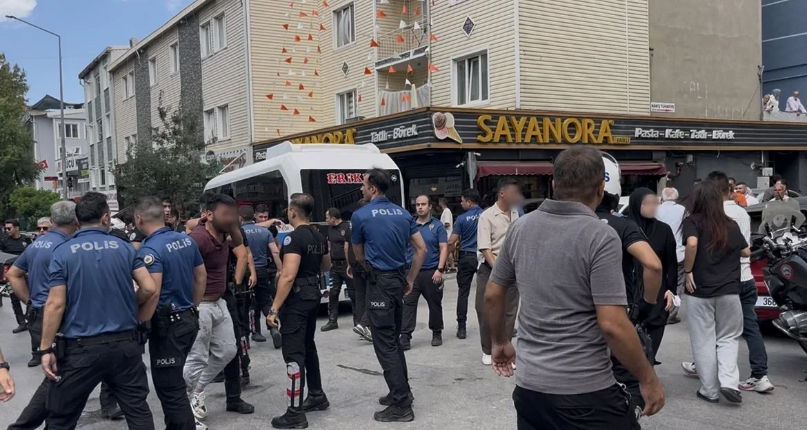 Bursa Yıldırım'da akraba kavgası: 1 kişi bıçaklandı, 6 yaralı