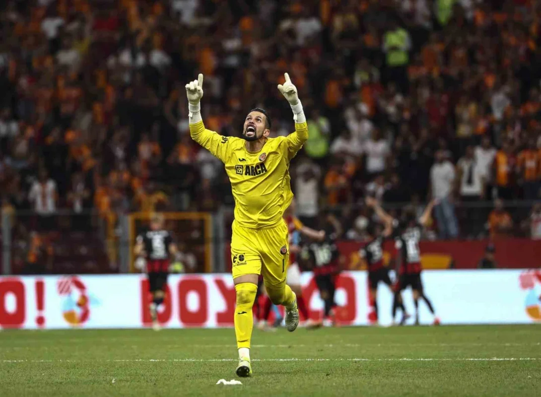 Galatasaray 2-2 Çorum FK: Sezonun açılışında puanlar paylaşıldı