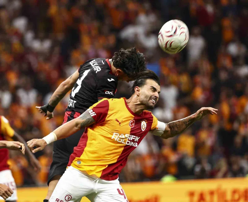 Galatasaray 2-2 Çorum FK: Sezonun açılışında puanlar paylaşıldı