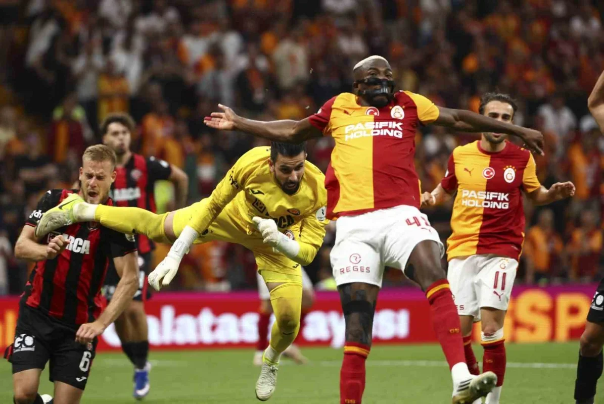 Galatasaray 2-2 Çorum FK: Sezonun açılışında puanlar paylaşıldı