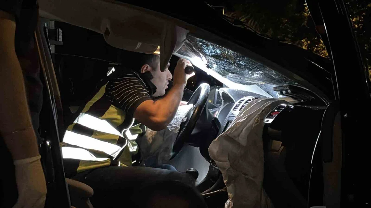 Edirne'de takla atan otomobilde parmağı koptu, arama yapıldı