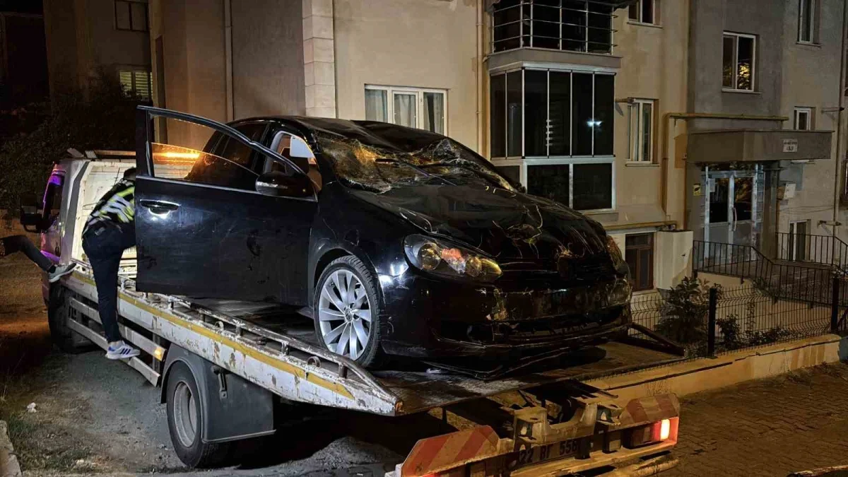 Edirne'de takla atan otomobilde parmağı koptu, arama yapıldı