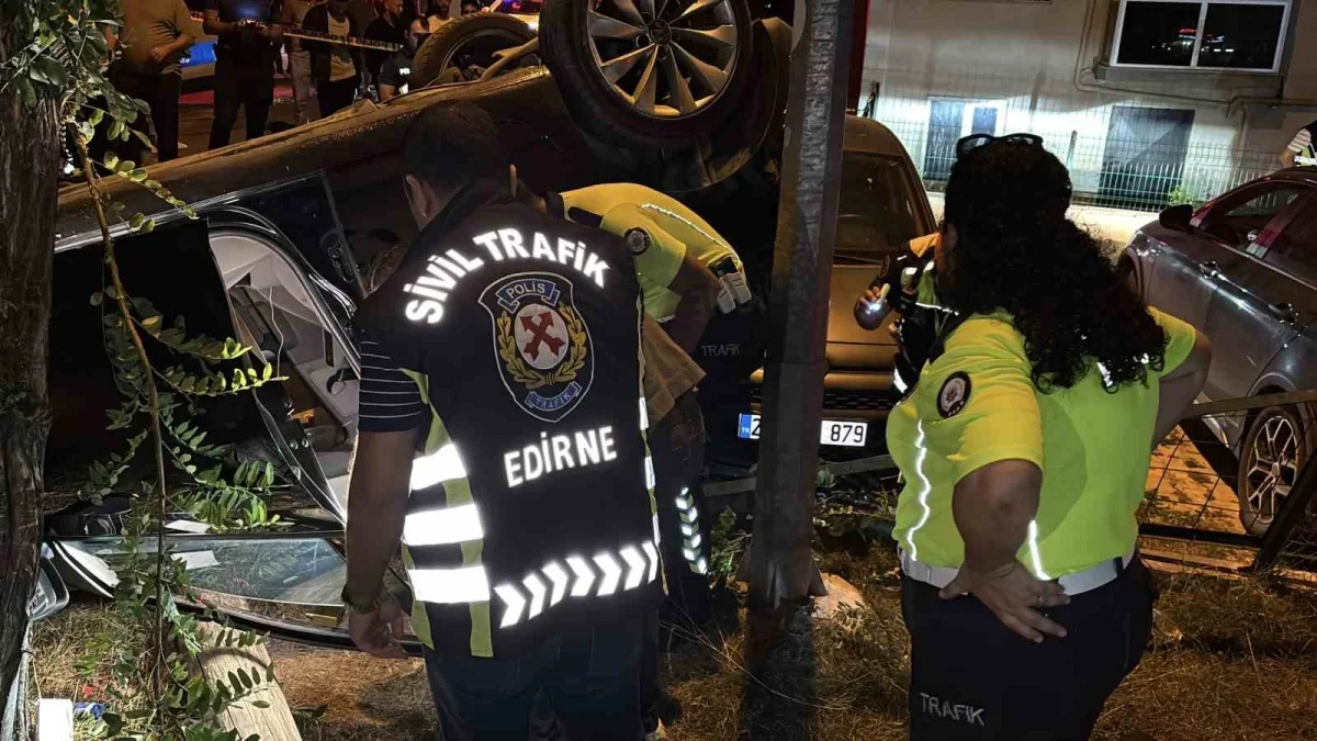Edirne'de takla atan otomobilde parmağı koptu, arama yapıldı