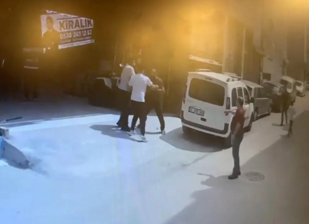 Bursa Yıldırım'da dükkan kavgası: 6 yaralı, 4 gözaltı