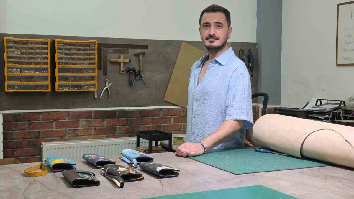 Bandırma'da el yapımı deri ürünler 9 ülkeye ulaşıyor