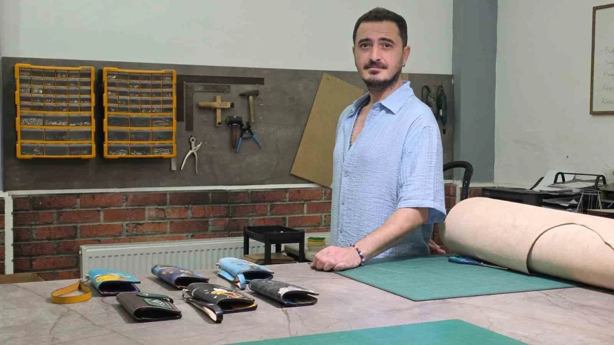 Bandırma'da el yapımı deri ürünler 9 ülkeye ulaşıyor