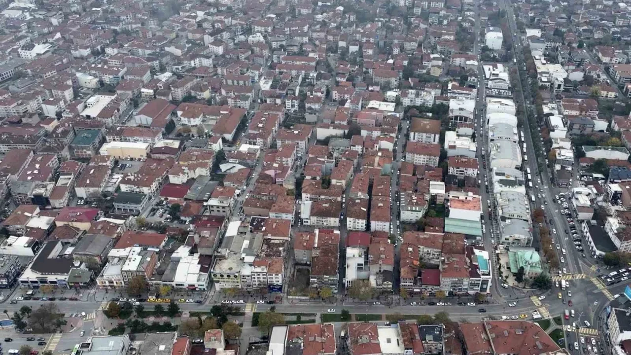 Sakarya'da kentsel dönüşüm hızlanıyor: Yıkımlar önümüzdeki ay başlıyor