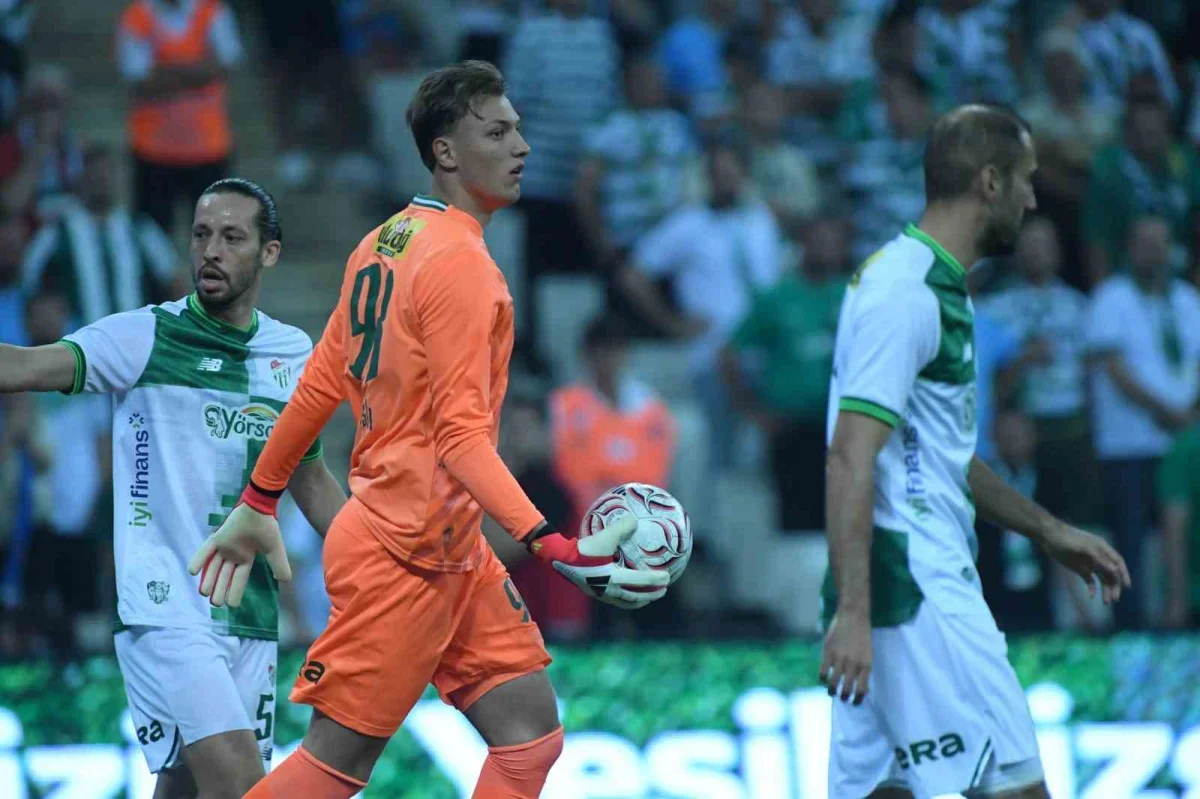 Bursaspor, Iğdır FK'yı 1-0 yenerek 3 puanı aldı